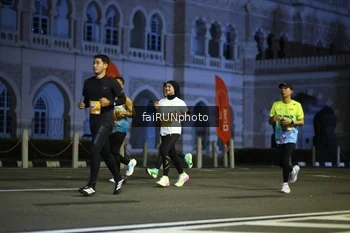 Runner Photo 5562743
