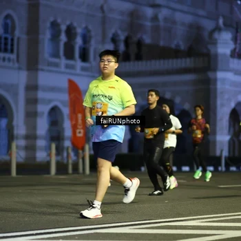 Runner Photo 5562750