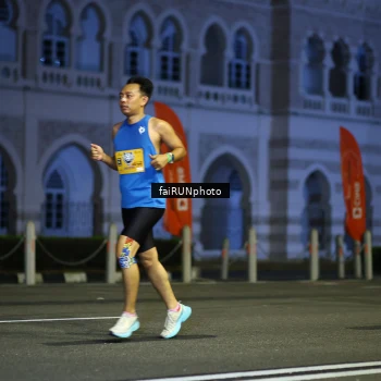 Runner Photo 5562776