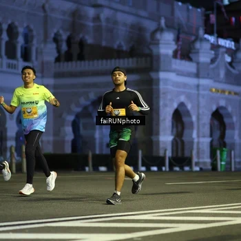 Runner Photo 5562897
