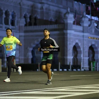 Runner Photo 5562902