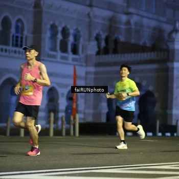 Runner Photo 5562923