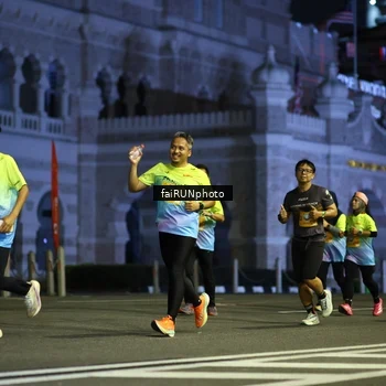 Runner Photo 5562990