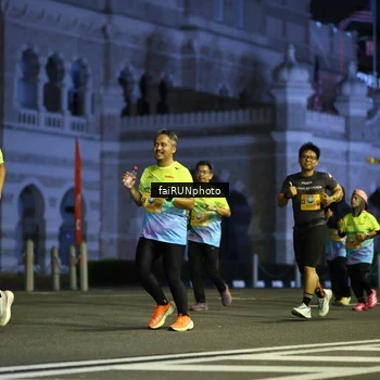 Runner Photo 5562994