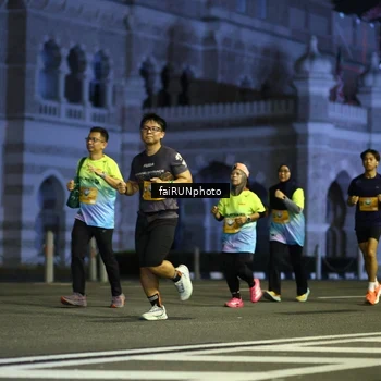 Runner Photo 5563011