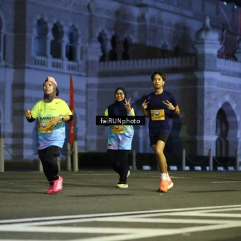 Runner Photo 5563021