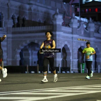 Runner Photo 5563038