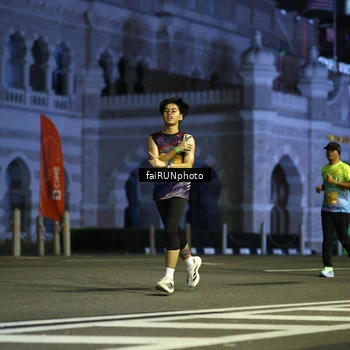 Runner Photo 5563063