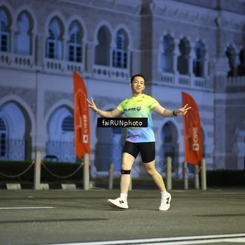 Runner Photo 5563083