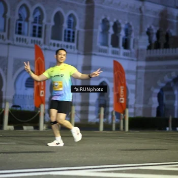 Runner Photo 5563093