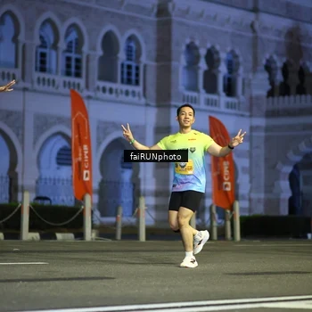 Runner Photo 5563100