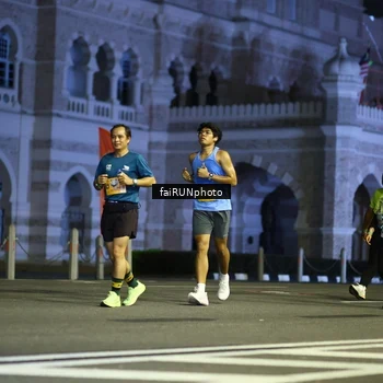 Runner Photo 5563116