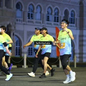 Runner Photo 5563140