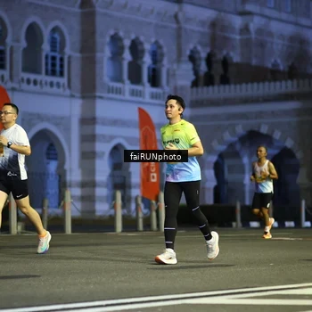 Runner Photo 5563147