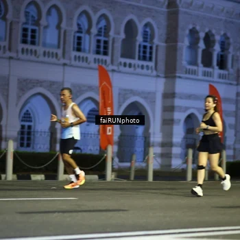 Runner Photo 5563160