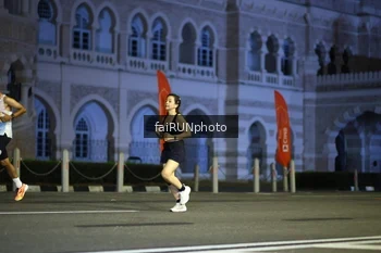 Runner Photo 5563165