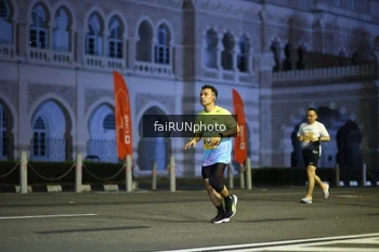 Runner Photo 5563185
