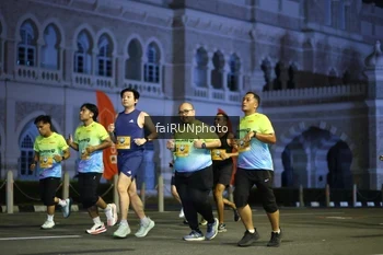 Runner Photo 5563199