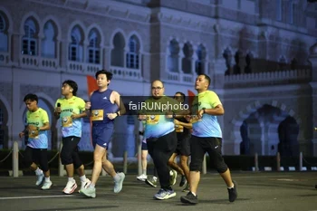 Runner Photo 5563208