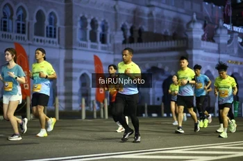 Runner Photo 5563234