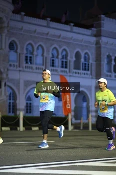 Runner Photo 5563240
