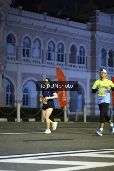 Runner Photo 5563241