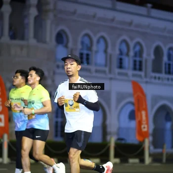 Runner Photo 5563283