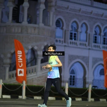 Runner Photo 5563287