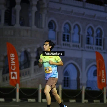 Runner Photo 5563295
