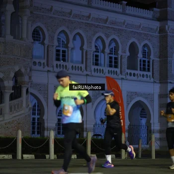 Runner Photo 5563348