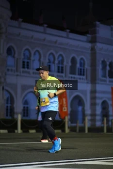 Runner Photo 5563377