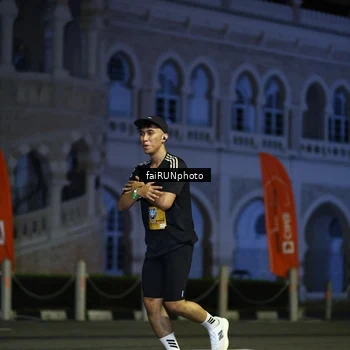 Runner Photo 5563398