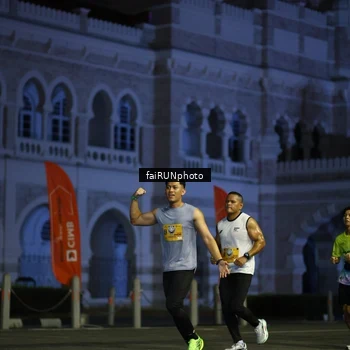 Runner Photo 5563429