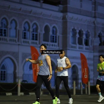 Runner Photo 5563449