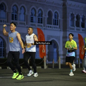 Runner Photo 5563453