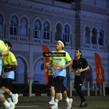 Runner Photo 5563458