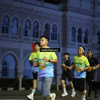 Runner Photo 5563465