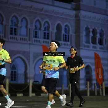 Runner Photo 5563474