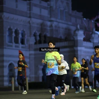 Runner Photo 5563570