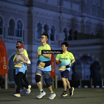 Runner Photo 5563636