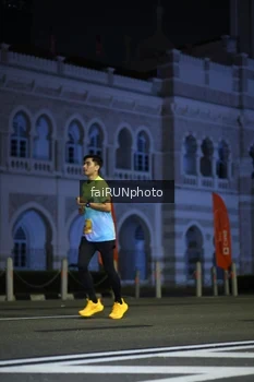 Runner Photo 5563659