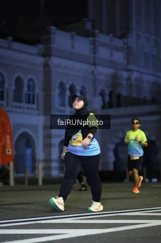 Runner Photo 5563677