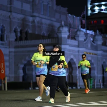 Runner Photo 5563689