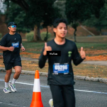 Runner Photo 5563749