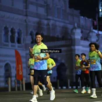 Runner Photo 5563773