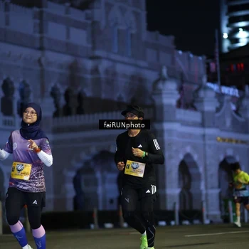 Runner Photo 5563787