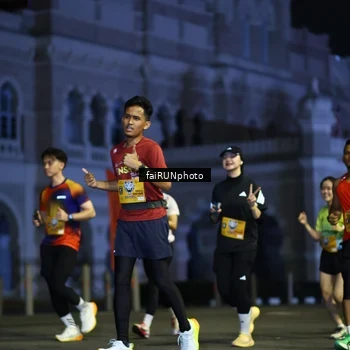 Runner Photo 5563788