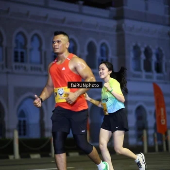 Runner Photo 5563811