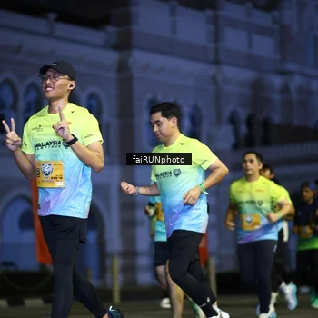 Runner Photo 5563836