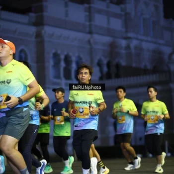 Runner Photo 5563845